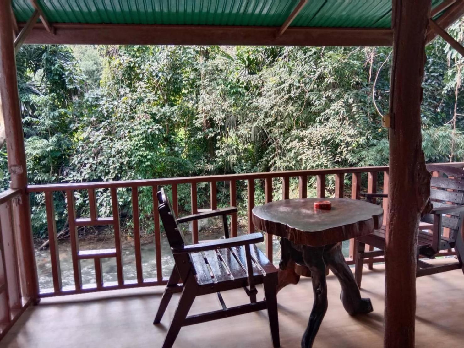 Tree Tops River Huts Khao Sok National Park Exterior photo